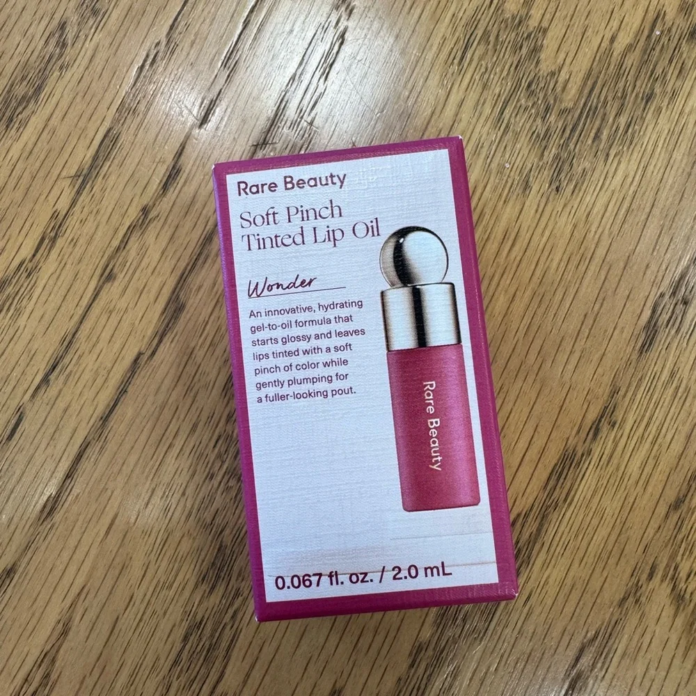 NWT Rare Beauty by Selena Gomez Mini Soft Pinch Tinted Lip Oil Stain